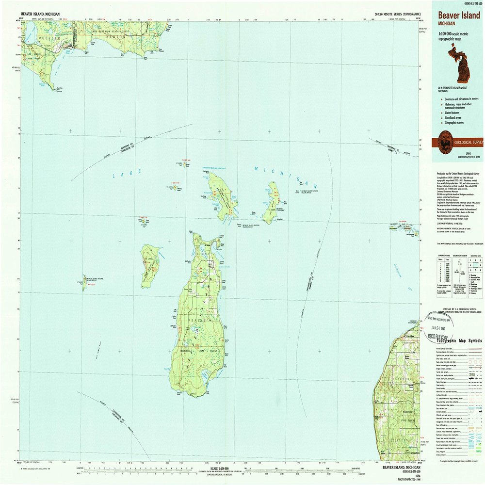 YellowMaps Beaver Island MI topo map, 1:100000 Scale, 30 X 60 Minute, Historical, 1984, Updated 1989, 24.1 x 37.3 in - Tyvek