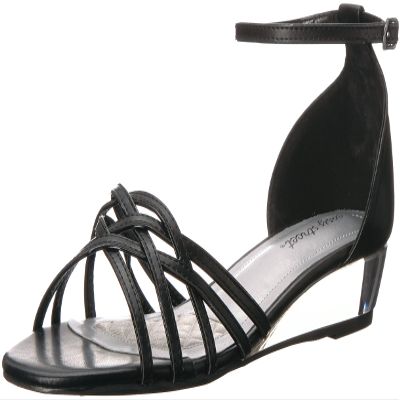Easy Street Women's TARRAH Sandal, black/black patent piping, 9.5 M US