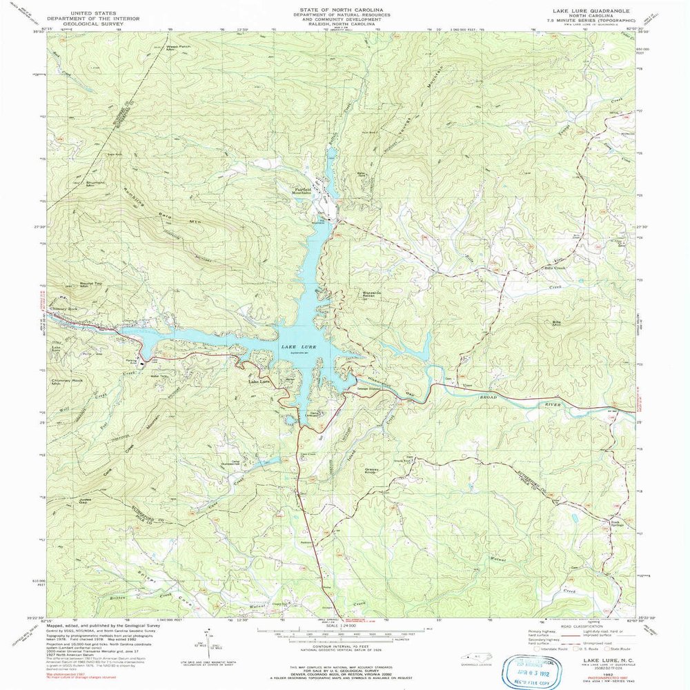 YellowMaps Lake Lure NC topo map, 1:24000 Scale, 7.5 X 7.5 Minute, Historical, 1982, Updated 1992, 26.7 x 21.7 in - Tyvek
