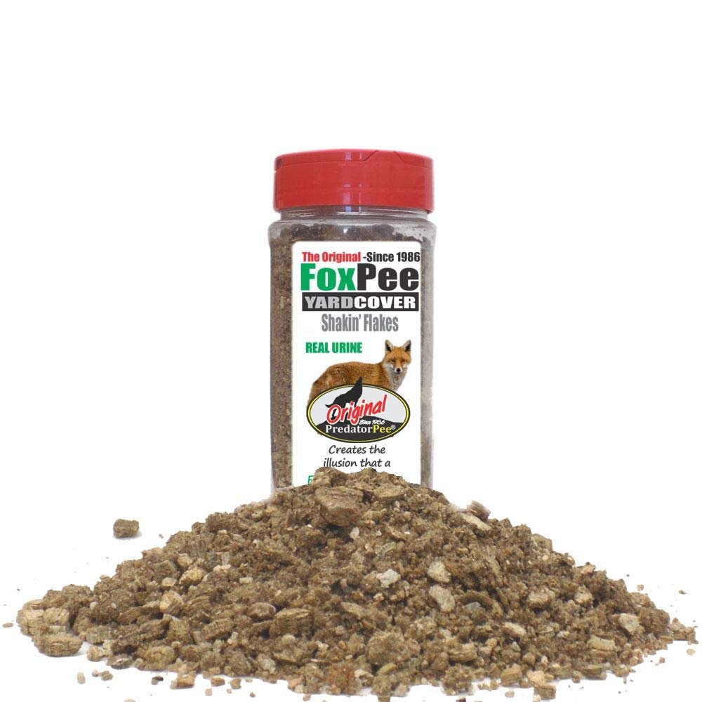 PredatorPee Fox Pee Shakin' Flakes - Territorial Marking Scent - Creates Illusion That Fox is Nearby - 16 oz Jar