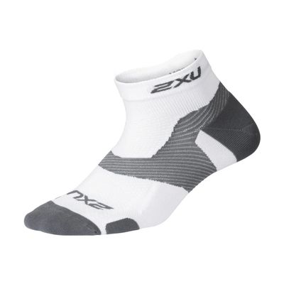 2XU Vectr 1/4 Crew Sock, White/Grey, Small