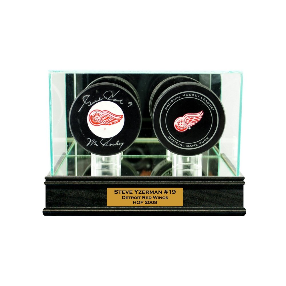 Double Puck Display Case with Engraving
