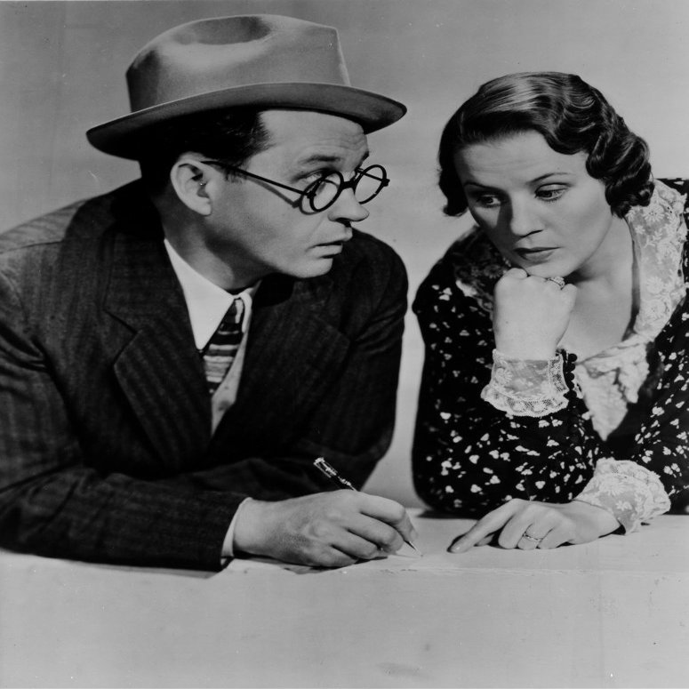 Candid of Fibber McGee and Molly Photo Print (24 x 30)