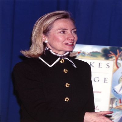 Bill Clinton Posed in Black Blouse Photo Print (8 x 10)