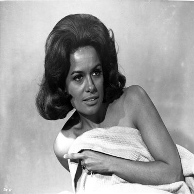 Barbara McNair Posed in Classic Photo Print (10 x 8)