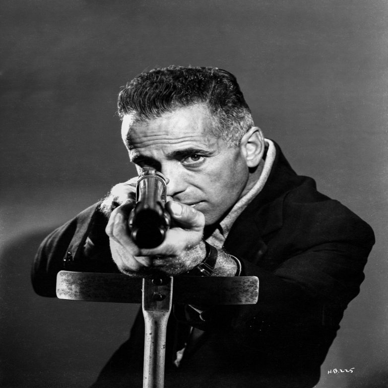 Humphrey Bogart with a shotgun Photo Print (24 x 30)