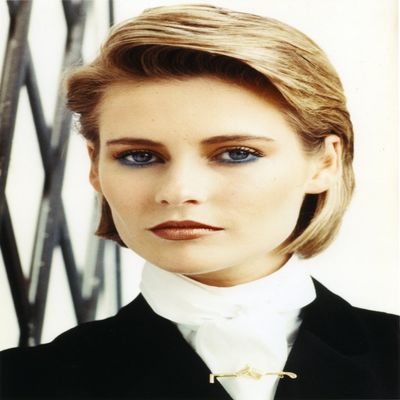 Alison Doody Close Up Portrait Photo Print (24 x 30)