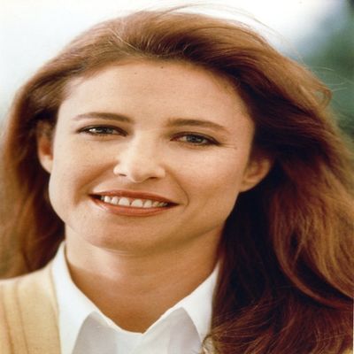 Mimi Rogers Close Up Portrait Photo Print (24 x 30)