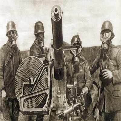 World War I Gas Warfare Na German Anti-Aircraft Machine Gun Crew Wearing Protective Masks In A Gas Zone Poster Print by (24 x 36)