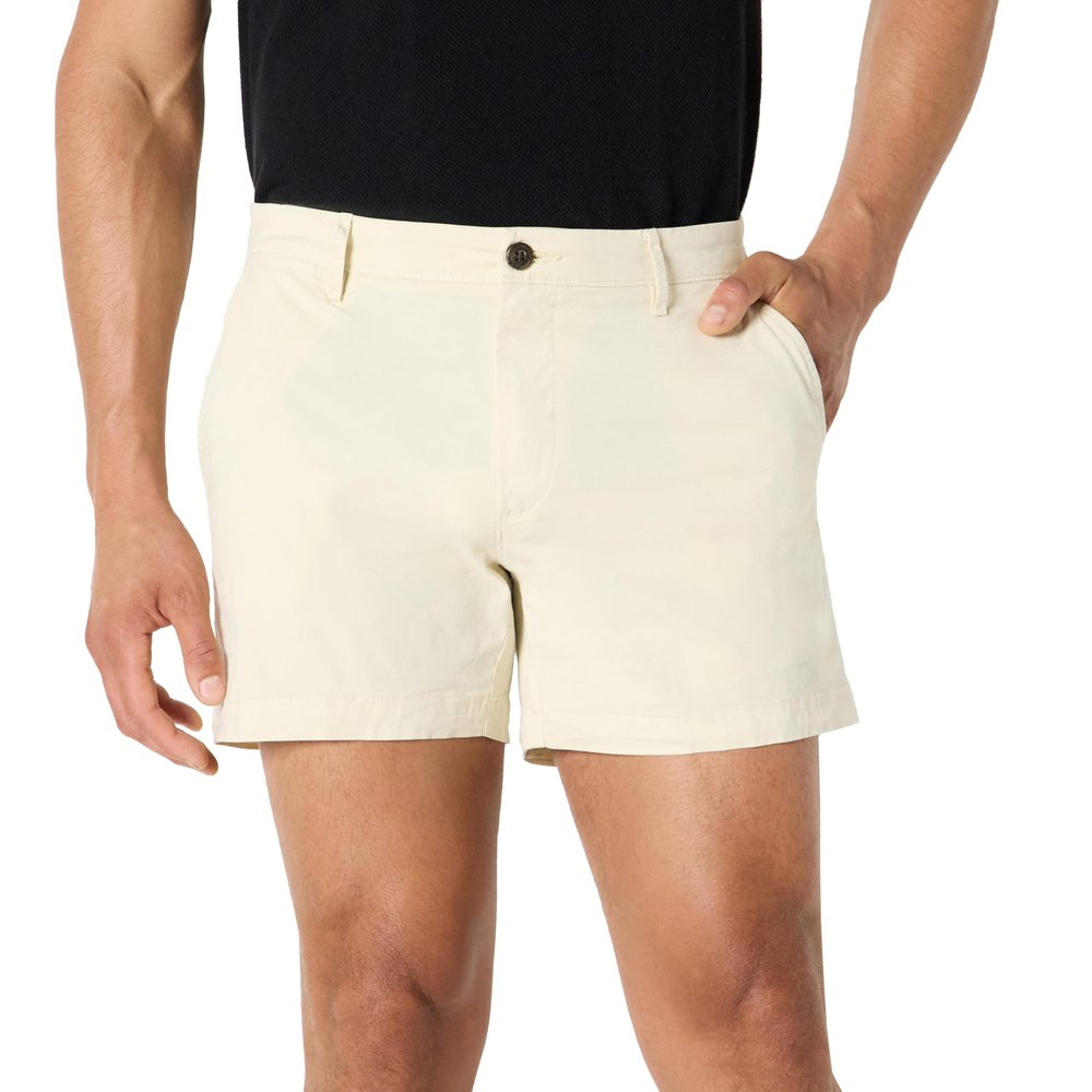 Amazon Essentials Men's Slim-Fit 5" Flat-Front Comfort Stretch Chino Shorts, Off-white, 30