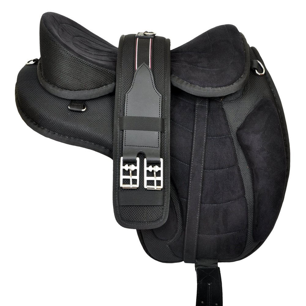 Y&Z Enterprises All Purpose Synthetic Treeless Freemax English Horse Saddle Tack Get Matching Girth & Strap (16.5 Inch Seat)