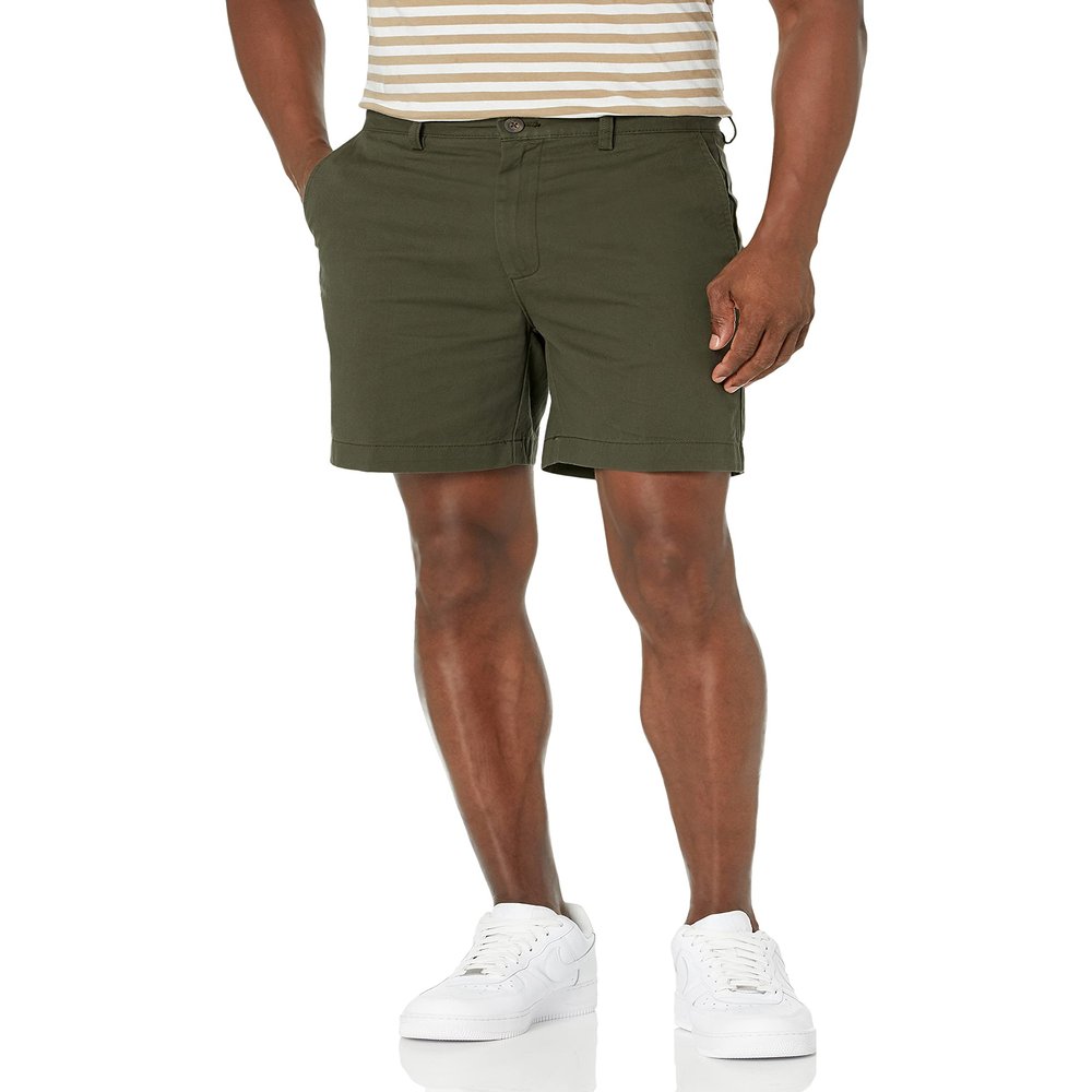 Amazon Essentials Men's Classic-Fit 7" Chino Shorts, Dark Olive, 42