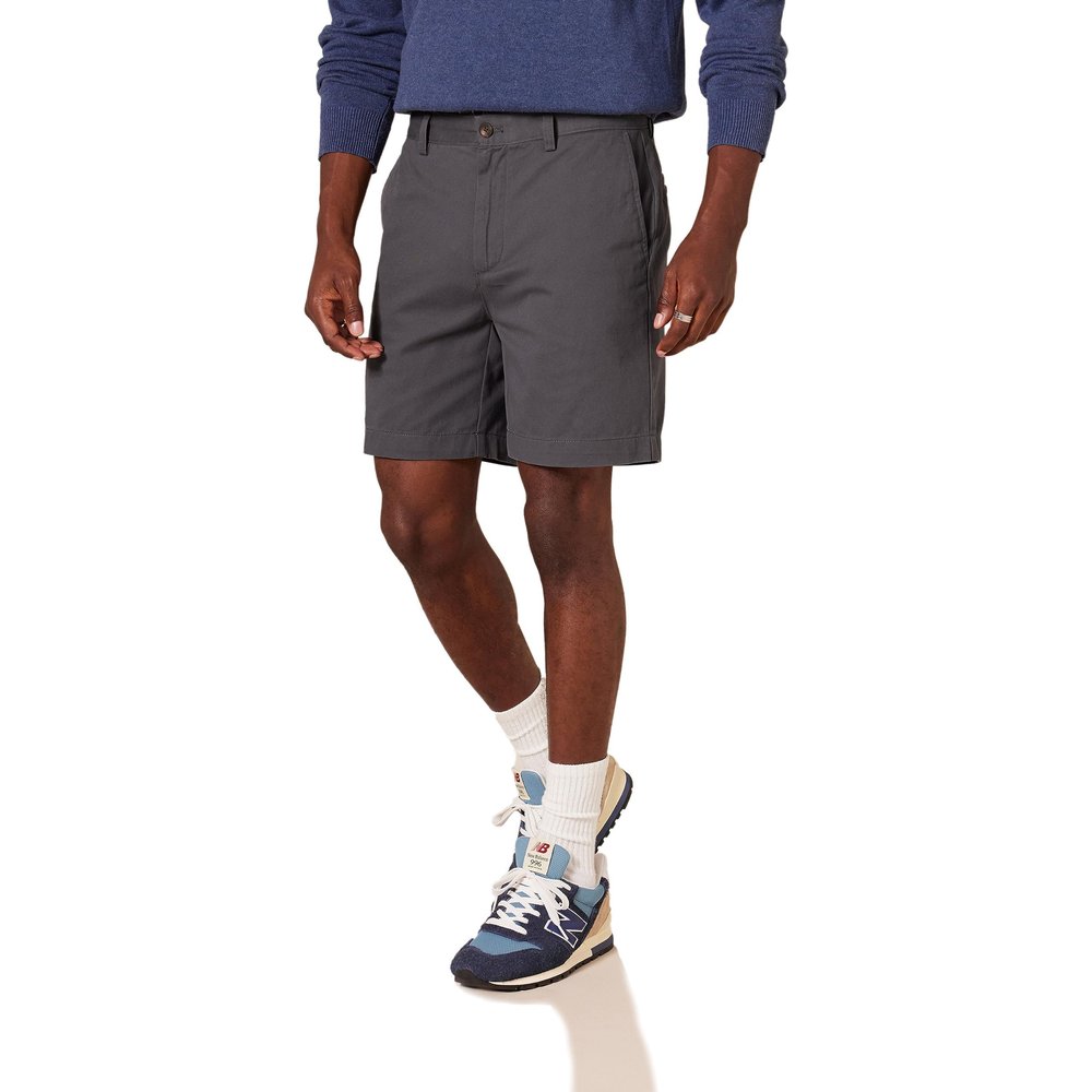 Amazon Essentials Men's Slim-Fit 7" Chino Shorts, Charcoal, 42