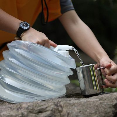 AceCamp Accordion Jerrycans, Collapsible Water Container, Drinking Water Carrier Jug with Spigot, Food Grade PET, Camping, Hiking, Backpacking, Outdoor, Flat Convenient Storage (8 Liter)