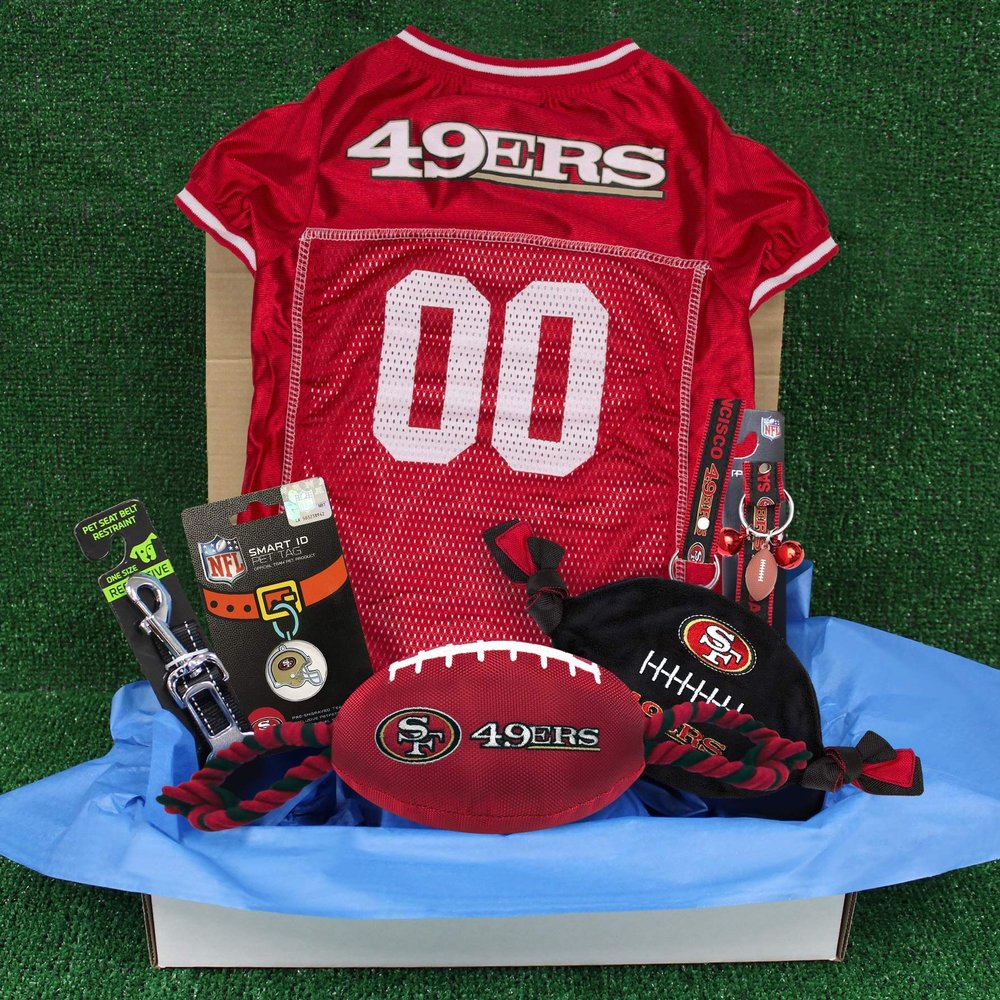 NFL San Francisco 49Ers PET GIFT BOX with 2 Licensed DOG TOYS, 1 Logo-engraved NATURAL DOG TREAT, 1 NFL JERSEY, 1 NFL Puppy Training Bells & 1 Car Seatbelt