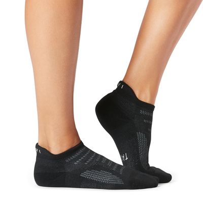 TAVI NOIR No Show Ankle Socks for Women - Cushion Low Cut Atlethic Anti Slip for Active Sports, Workout Breathable Socks