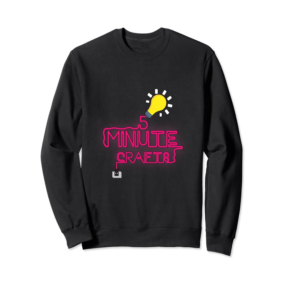 5-Minute Crafts Lamp & Wire Sweatshirt