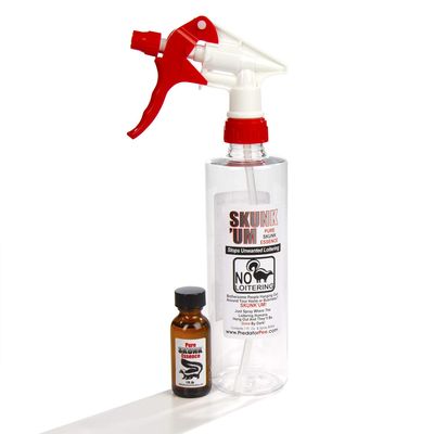 PredatorPee Skunk'Um Skunk Scent Spray - Stop Unwanted Loitering and Unwanted Guests - Regular