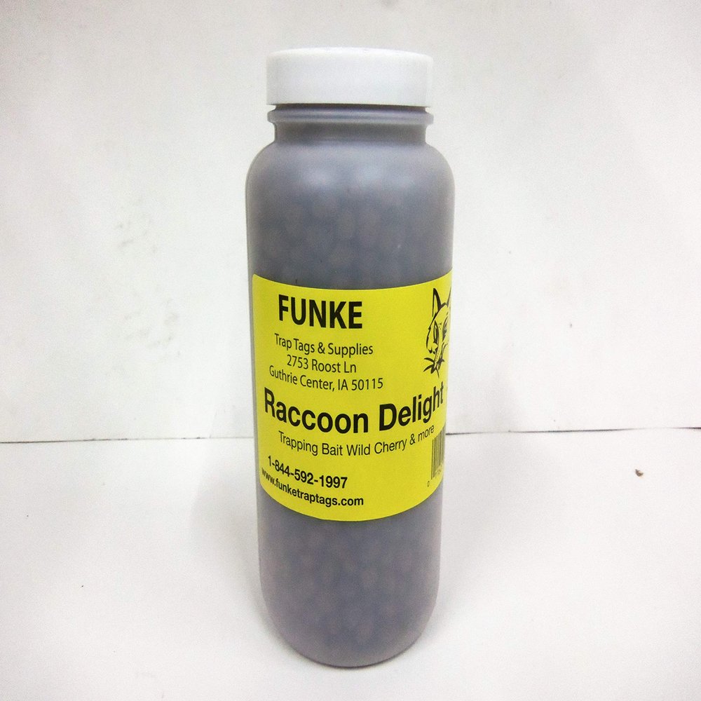 Funke "Raccoon Delight: Wild Cherry & More Container