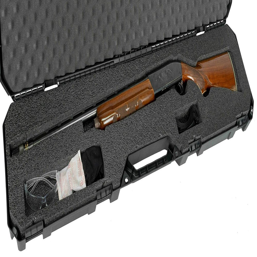Case Club Sporting & Hunting Shotgun Pre-Cut Carry Case