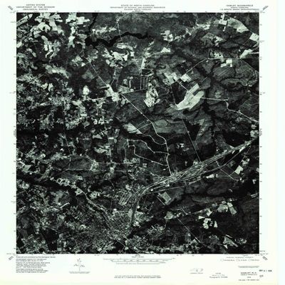 YellowMaps Hamlet NC topo map, 1:24000 Scale, 7.5 X 7.5 Minute, Historical, 1976, Updated 1978, 26.8 x 22 in - Polypropylene