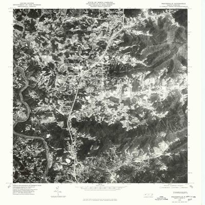 YellowMaps Weaverville NC topo map, 1:24000 Scale, 7.5 X 7.5 Minute, Historical, 1976, Updated 1979, 26.7 x 21.7 in - Tyvek