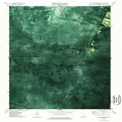 YellowMaps Lake Drummond NW VA topo map, 1:24000 Scale, 7.5 X 7.5 Minute, Historical, 1977, Updated 1987, 26.9 x 22 in - Polypropylene