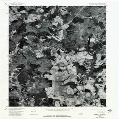 YellowMaps Boswells Tavern VA topo map, 1:24000 Scale, 7.5 X 7.5 Minute, Historical, 1977, Updated 1982, 26.7 x 21.9 in - Polypropylene