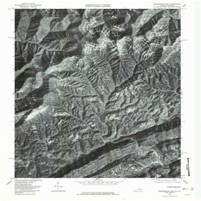 YellowMaps Pennington Gap VA topo map, 1:24000 Scale, 7.5 X 7.5 Minute, Historical, 1976, Updated 1981, 26.8 x 22 in - Polypropylene