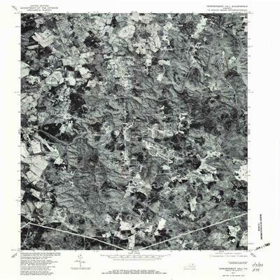 YellowMaps Independent Hill VA topo map, 1:24000 Scale, 7.5 X 7.5 Minute, Historical, 1977, Updated 1982, 26.7 x 21.9 in - Polypropylene