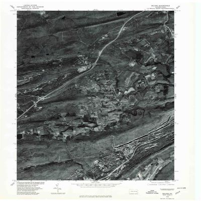 YellowMaps Delano PA topo map, 1:24000 Scale, 7.5 X 7.5 Minute, Historical, 1976, Updated 1979, 26.7 x 21.9 in - Polypropylene