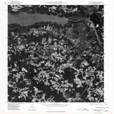 YellowMaps Roanoke Rapids NC topo map, 1:24000 Scale, 7.5 X 7.5 Minute, Historical, 1975, Updated 1979, 26.5 x 21.7 in - Polypropylene