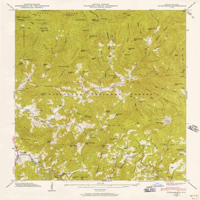 YellowMaps Tuckasegee NC topo map, 1:24000 Scale, 7.5 X 7.5 Minute, Historical, 1946, Updated 1957, 26.7 x 21.8 in - Polypropylene