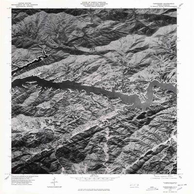 YellowMaps Tuskeegee NC topo map, 1:24000 Scale, 7.5 X 7.5 Minute, Historical, 1976, Updated 1978, 26.6 x 21.8 in - Polypropylene