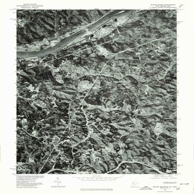 Willow Island WV topo map, 1:24000 Scale, 7.5 X 7.5 Minute, Historical, 1976, Updated 1979, 26.7 x 21.3 in - Polypropylene