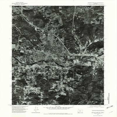 YellowMaps Grants Pass NE OR topo map, 1:24000 Scale, 7.5 X 7.5 Minute, Historical, 1974, Updated 1979, 26.8 x 21.4 in - Polypropylene