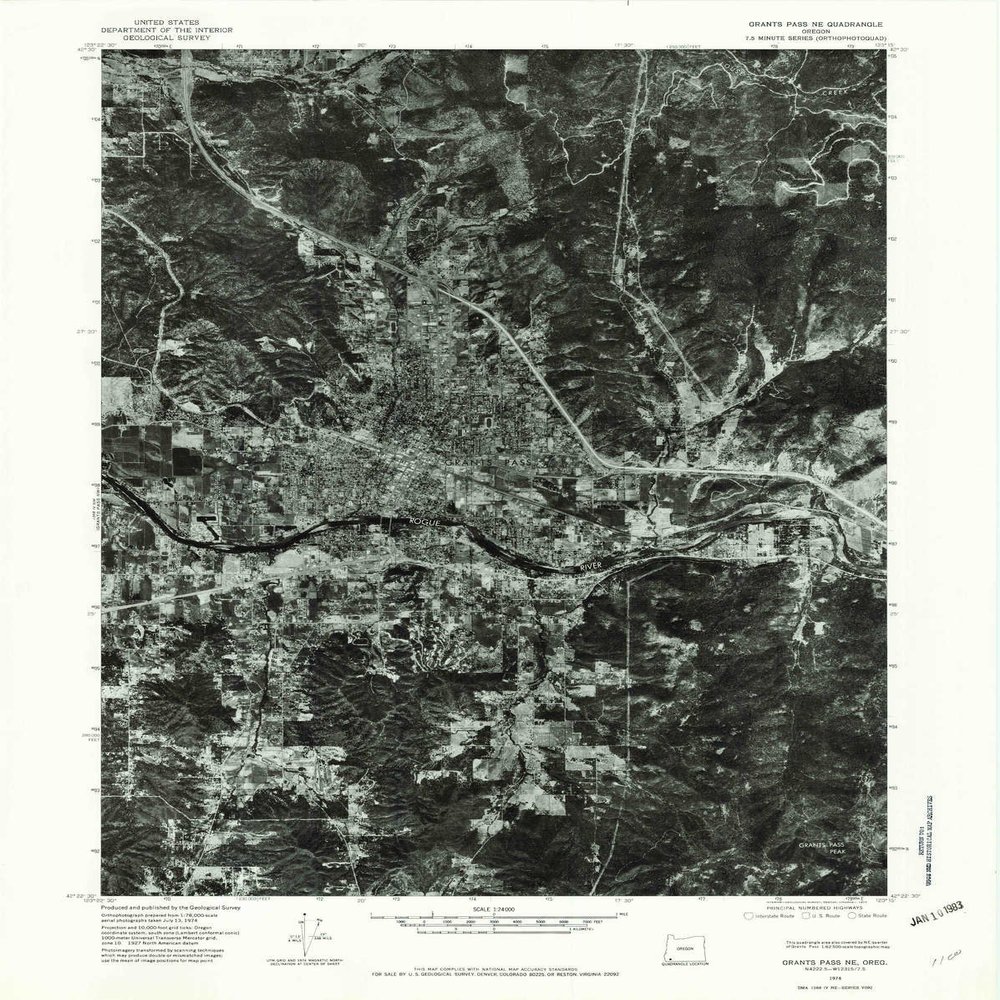 YellowMaps Grants Pass NE OR topo map, 1:24000 Scale, 7.5 X 7.5 Minute, Historical, 1974, Updated 1979, 26.8 x 21.4 in - Polypropylene