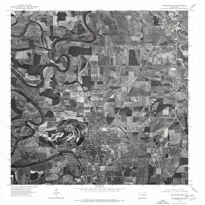 YellowMaps Mc Gehee SW AR topo map, 1:24000 Scale, 7.5 X 7.5 Minute, Historical, 1975, Updated 1976, 26.8 x 22 in - Polypropylene