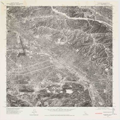 YellowMaps Burbank CA topo map, 1:24000 Scale, 7.5 X 7.5 Minute, Historical, 1976, Updated 1977, 27.1 x 21.4 in - Polypropylene