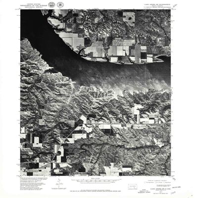 YellowMaps Lake Andes SW SD topo map, 1:24000 Scale, 7.5 X 7.5 Minute, Historical, 1977, Updated 1979, 27.1 x 22 in - Polypropylene