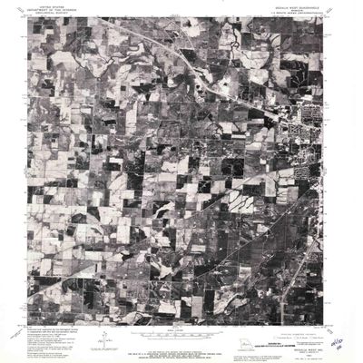 YellowMaps Sedalia West MO topo map, 1:24000 Scale, 7.5 X 7.5 Minute, Historical, 1980, Updated 1981, 26.8 x 21.9 in - Tyvek