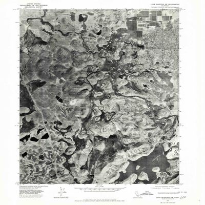 YellowMaps Lake Shastina SW CA topo map, 1:24000 Scale, 7.5 X 7.5 Minute, Historical, 1974, Updated 1980, 26.6 x 21.9 in - Polypropylene