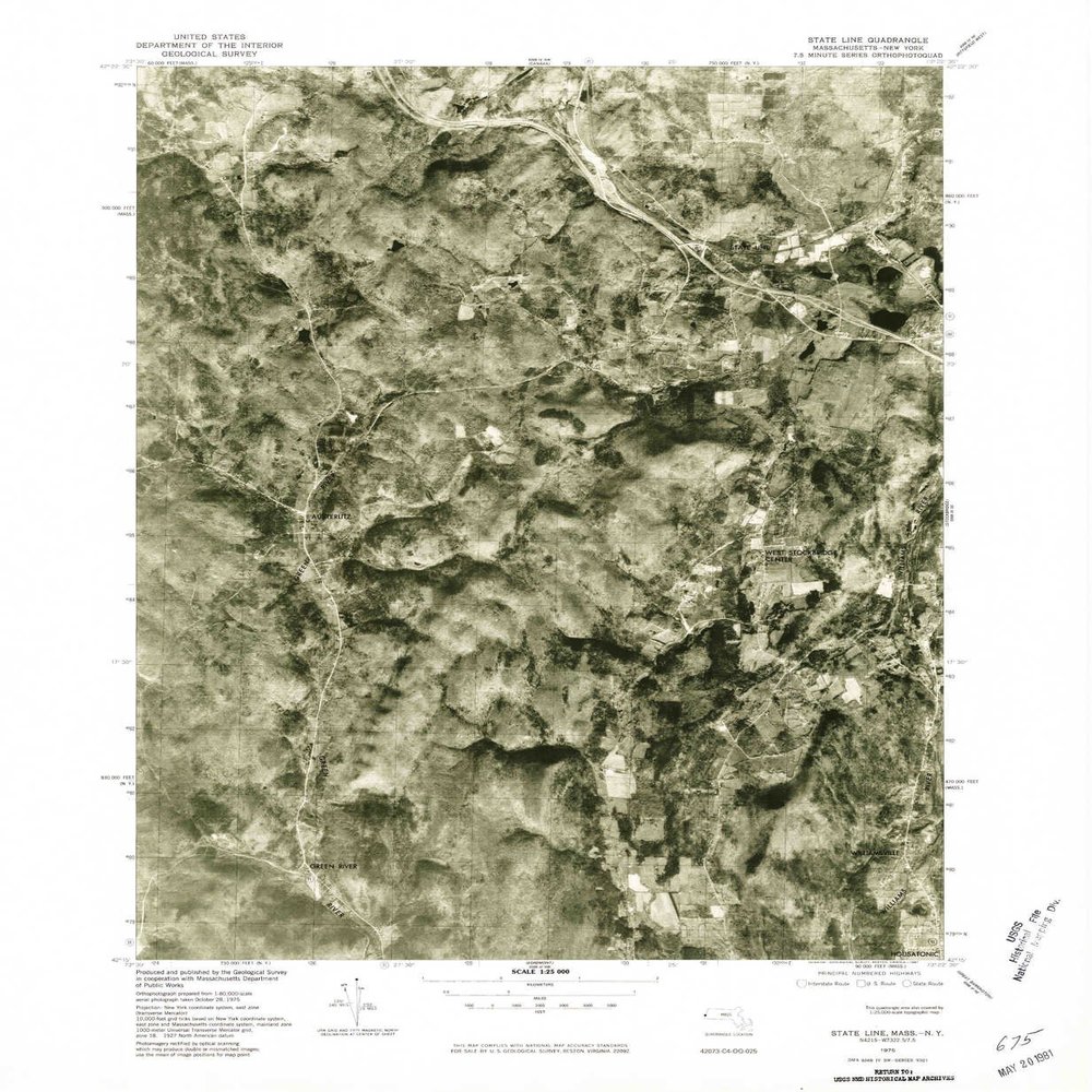 YellowMaps State Line MA topo map, 1:25000 Scale, 7.5 X 7.5 Minute, Historical, 1975, Updated 1981, 26.7 x 22 in - Polypropylene