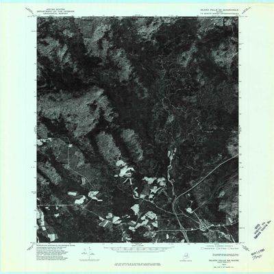 YellowMaps Island Falls SE ME topo map, 1:24000 Scale, 7.5 X 7.5 Minute, Historical, 1975, Updated 1980, 27.6 x 21.6 in - Polypropylene