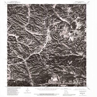 YellowMaps Eureka MO topo map, 1:24000 Scale, 7.5 X 7.5 Minute, Historical, 1979, Updated 1981, 26.8 x 22 in - Tyvek