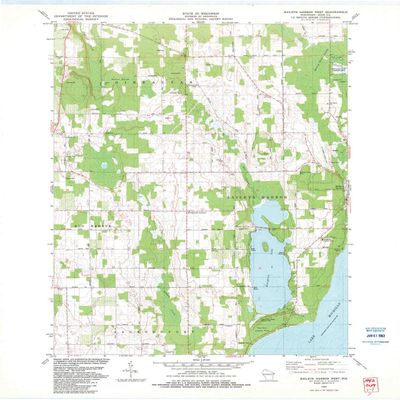 YellowMaps Baileys Harbor West WI topo map, 1:24000 Scale, 7.5 X 7.5 Minute, Historical, 1982, Updated 1983, 27.54 x 22.01 in - Tyvek