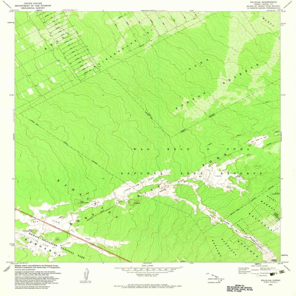 YellowMaps Kalalua HI topo map, 1:24000 Scale, 7.5 X 7.5 Minute, Historical, 1982, Updated 1983, 26.8 x 24 in - Tyvek