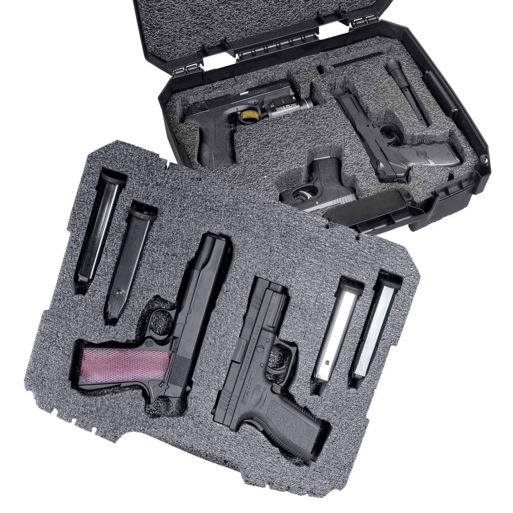 Case Club Pre-Cut 5 Pistol Carrying Case
