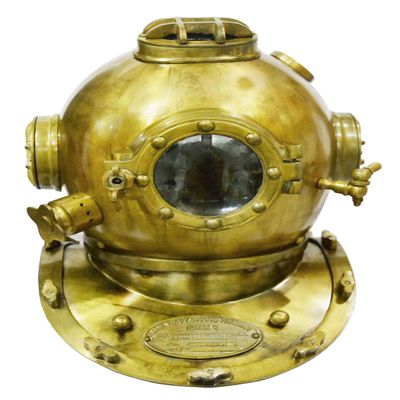THORINSTRUMENTS Scuba Diving Diver Helmet in Antique Finish