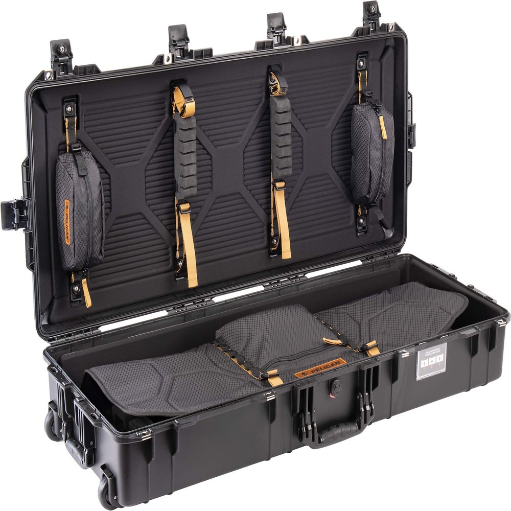 1745 AIR CASE, Bow, Black